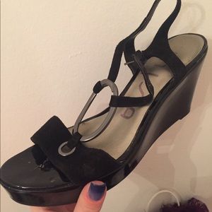 Platform sandals